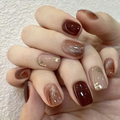 Extra Short Press on Nails Square Fake Nails Amber Tint Glue on Nails Golden Glitter False Nails Press ons Caramel Glossy Acrylic Stick on Nails for Women Girls 24 Pcs