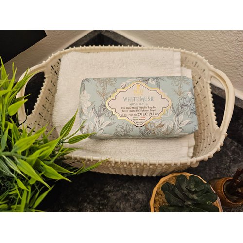 Generic White Musk Fine Triple Milled Vegeteble Soap Bar, 9.1 Oz, From Italy