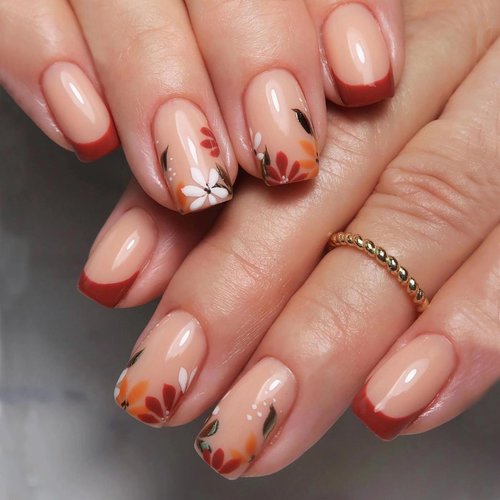 MISUD Fall Press on Nails Short Square Fake Nails Glossy Glue on Nails Brown French Tip Acrylic Nails Squoval Artificial Nails Autumn Flower Stick on False Nails with Design 24 pcs