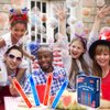 VKTEN 32Pcs 4th of July Mini Bubble Wands Patriotic Red White Blue Bubbles for Kids, Independence Day Party Favors Patriotic Decorations