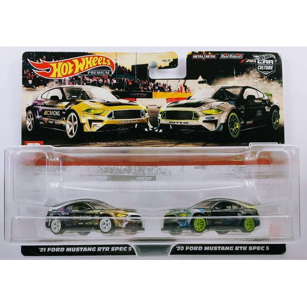 Hot Wheels HCY71 Premium 2 Pack Ford Mustang RTR SPEC 5 (For Ages 3 and Up)