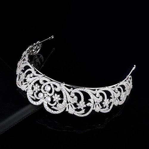 QXMYOO Princess Diana Crown for Women Cubic Zirconia Silver Diaries Tiara Royal Queen Crown Jewelry Bridal Headpiece Crystal Costume Accessories
