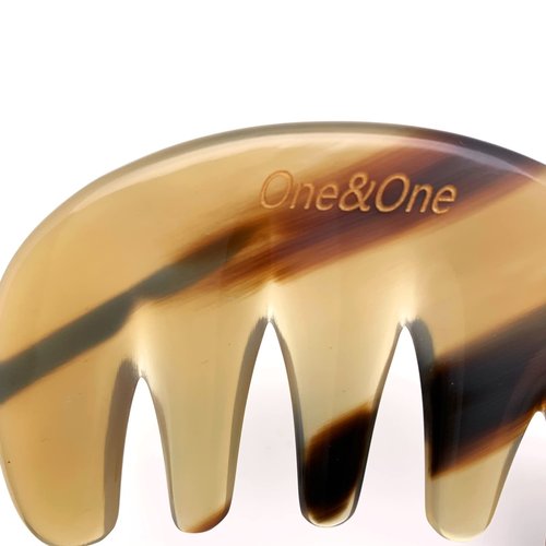 One&One Multifunctional Horn Bone Scalp Gua Sha Comb, Handheld Massage Comb for scalp.