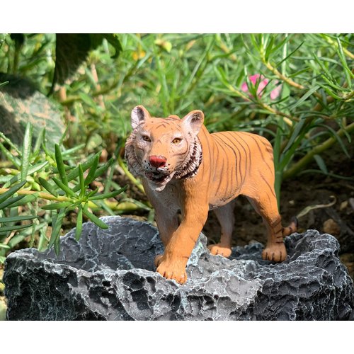 Gemini&Genius Tigers Family Figurines Set, Animal Playset, Educational Wildlife Models, Cake Toppers & Birthday Gift for Kids