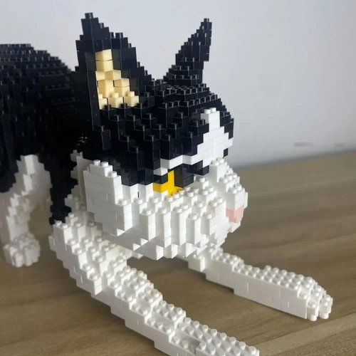 Cat Mini Building Blocks Cute Animals Sets for Goodie Bags, Micro Mini Building Toy DIY 3D Bricks Kit for Adults, Party Favors for Kids, Birthday Gift for Boys Girls 1390 PCS