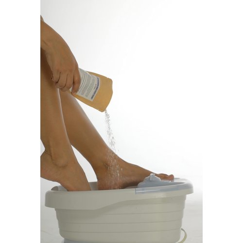 BeNat. Cold and Flu Bath and Foot Soak with Epsom Salts. 4oz. All-Natural. Packed in an Eco-Friendly Bag with a Stylish Bamboo Scoop.