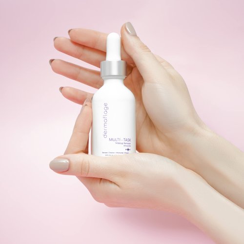 Facial Cleansing Oil | Makeup Remover for Sensitive Skin | Multi-Tasker with Anti-Oxidant Olive Oil, Vitamin E. | By Dermaflage | 2 fl oz.