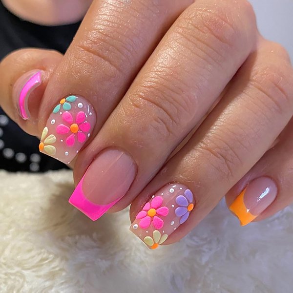 Short Press on Nails Square French Tip Fake Nails Full Cover False Nails with Colorful Flower Designs Glossy False Nails with Nail Glue Artificial Acylic Nails for Women Girls 24 Pcs