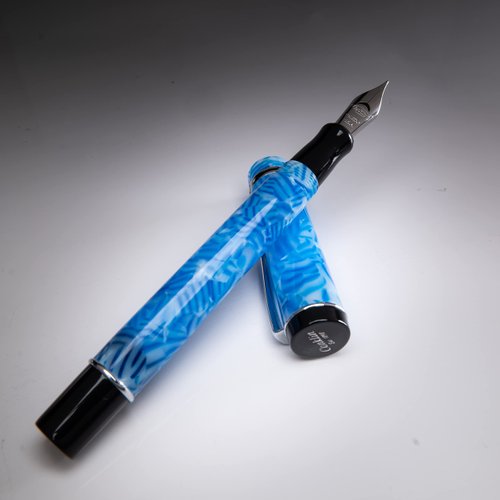 Conklin Duragraph Fountain Pen Ice Blue - Fine Nib, Elegant Writing Instrument with Cool Blue Finish