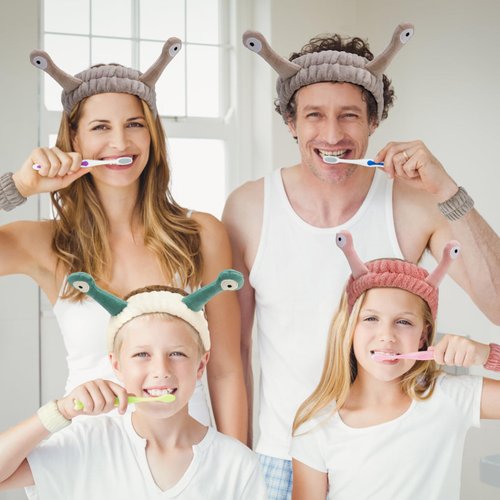 Canitor Snail Spa Headband Wrist Bands for Washing Face Makeup Headband Cute Animal Skincare Headband Face Wash Cute Funny Gifts for Women Girls Preppy Teen Weird Stuff Trendy