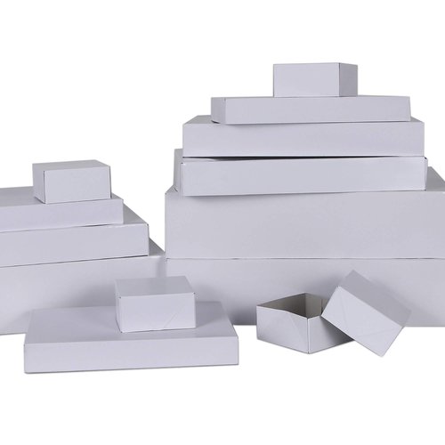 MOMONI Premium 13 Piece White Gift Boxes with Lids of Assorted Sizes with 4 inch Deep Robe Wrapping Boxes Set for Wrapping Christmas Gifts, Birthday, Holiday