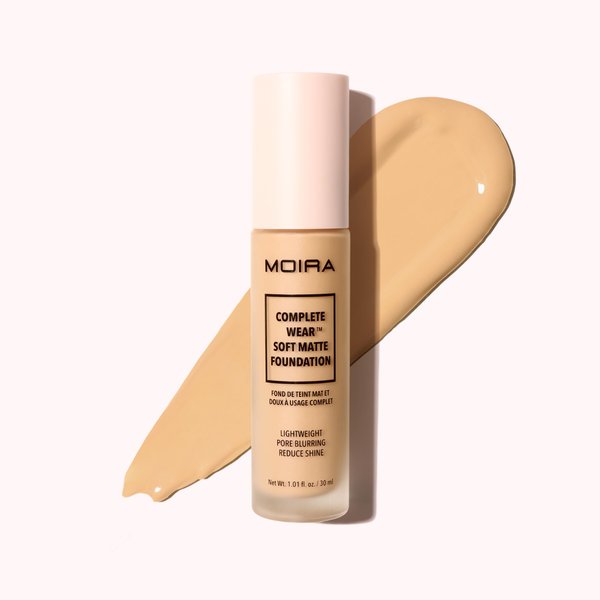 Complete Wear(TM) Soft Matte Foundation (450W)