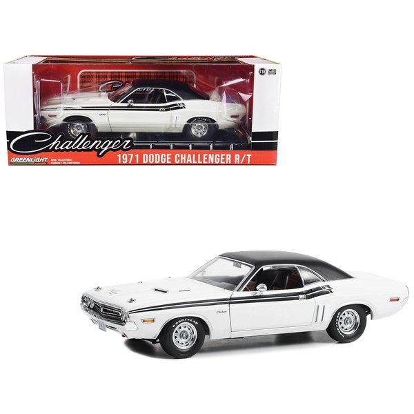 1971 Challenger R/T Bright White with Black Stripes and Top 1/18 Diecast Model Car by Greenlight 13668