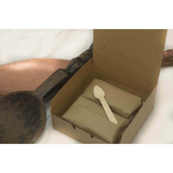 Mo's Fudge Factor, Vanilla & Walnut Fudge 1 pound
