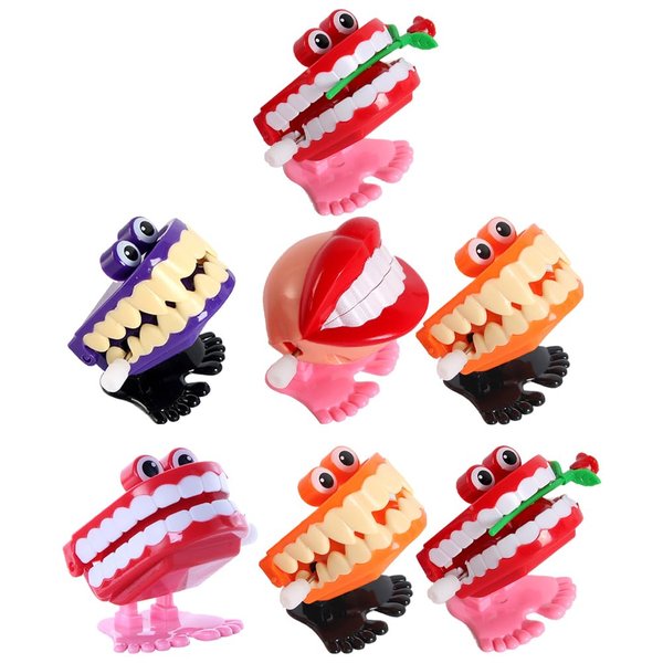 Totority Wind Up Teeth Chomping Chattering Teeth Toys, 7pcs Walking Teeth Shape Clockwork Toy Wind Up Teeth Chattering Toy Mini Funny Teeth Toy Random Style Teeth Toy for Kids