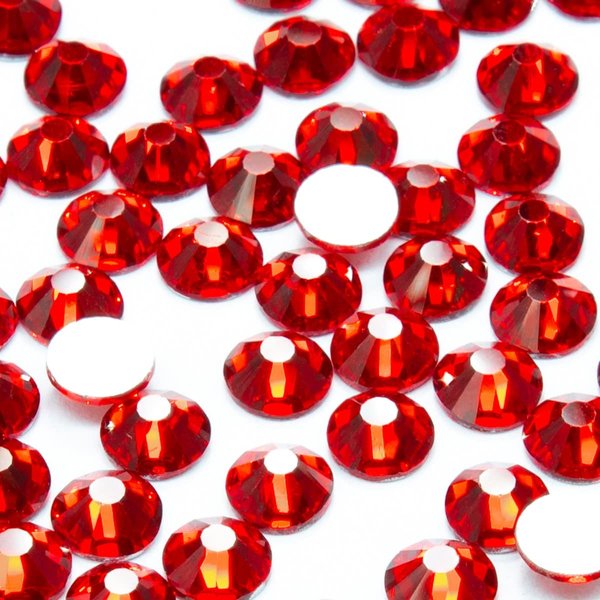 qiipii 400pcs SS30 Crystal Red Nail Rhinestones Bulk Red Nail Art 6mm Flatback Round Glass Gems Beads Stones Diamonds Siam Red Nail Charms Glue Fix for Eye Makeup Nail Jewels Crafts Clothes Shoes DIY