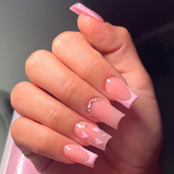 DOCVOEOMH Press on Nails Short Medium Coffin French Pink Acrylic Fake Nails with Rhinestones Heart Design Glue on Glossy Full Cover Artificial Gel False Stick on Nail for Girls Women Wedding 24Pcs