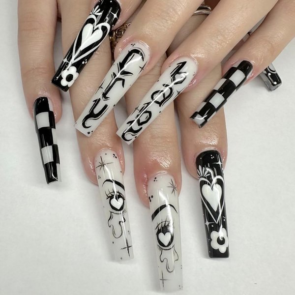 Coffin Press on Nails Long Black White Fake Nails with Checkerboard Design False Nails Artificial Acrylic Glue on Nails Tip Ballerina Stick on Nails For Women Girls 24Pcs…