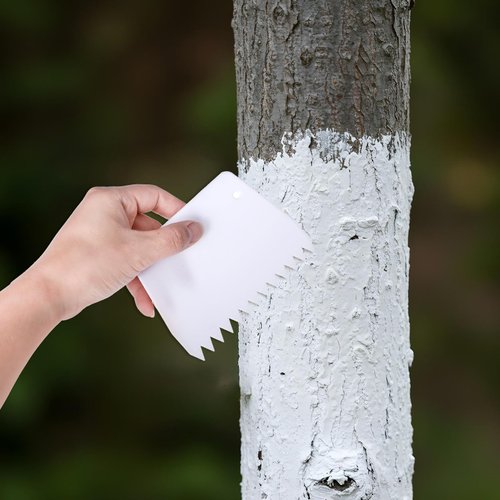 Adhesive Spreader, 4 Pcs Notched Glue Spreader Kits Plastic Notched Trowel 0.5"/1" Tooth Reusable for Glue Epoxy Resin Putty Hardwood Flooring (White)