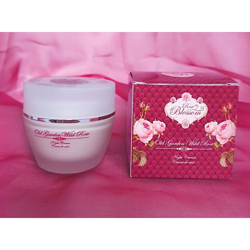 Rose Blossom Old Garden Wild Rose Moisturising Night Cream suitable for all skin types