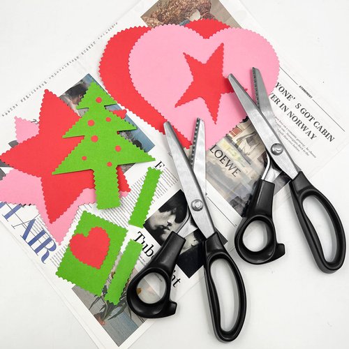 2 pcs Pinking Shears Scissors for Fabric, DaKuan 2 Models Fabric Scissors, Zig Zag Scissors, for Crafting, Paper Cutting, Fabric, Leather Materials (5 mm Triangular And Rounded Teeth)