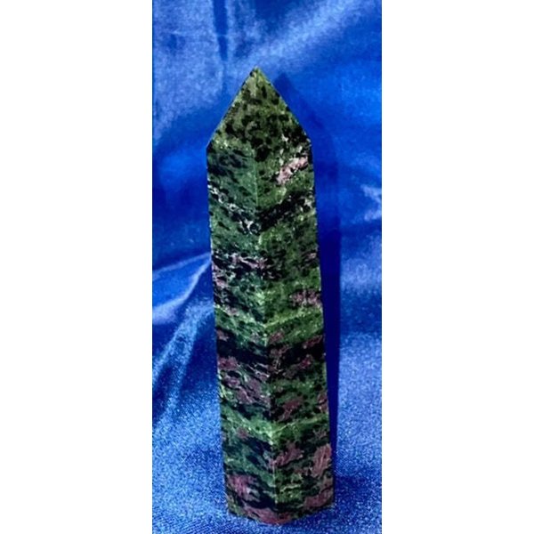 Mineral-Ruby in Zoisite Point 3 (UV Reactive)
