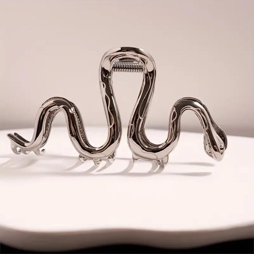 Halloween Hair Claw Clips Hair Claw for Women 1Pcs Snake Hair Claw Clips for Thick Hair Black Hair Clips Hair Clips Metal Hair Clips Black Snake Designs Halloween Clips Cute Hair Clips Accessories