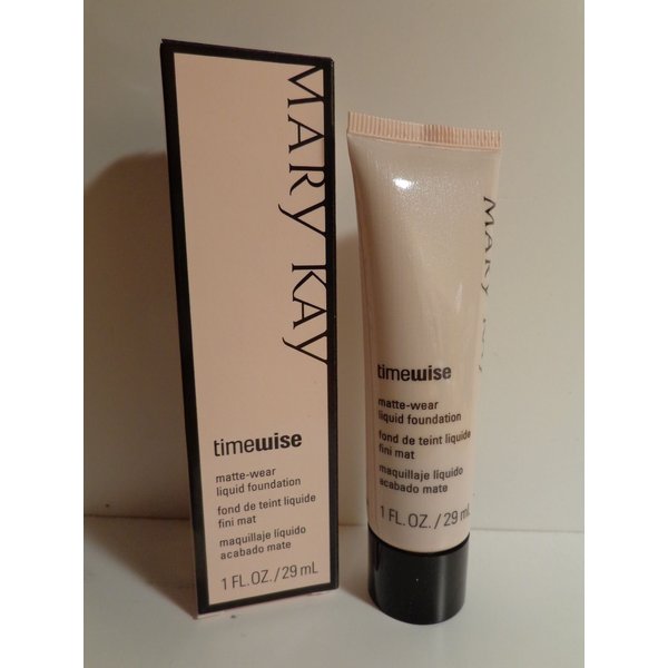 Mary Kay TimeWise Matte-Wear Liquid Foundation for Combination/Oily Skin (Ivory 7)