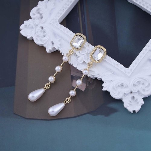 Sttiafay Vintage Crystal Pearl Dangle Earrings Teardrop Pearl Drop Earrings Long Tassel Pearl Earrings Gold Cz Square Stud Earrings Jewelry for Women and Girls