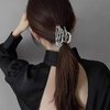 FULANSI Skeleton Hand Hair Clip Metal Silver Hair Claw Clips Gothic Halloween Hair Accessories for Women Fashion Skull Claw Clips for Thick/Thin Hair Strong Hold Hair Jaw Barrettes Party Decor