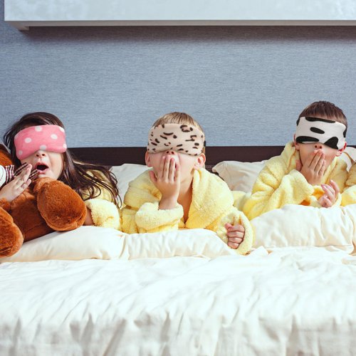 Kajaia 12 Pcs Sleepover Party Favors for Teenager Girl, Spa Headband for Washing Face Bow Makeup Headbands, Plush Sleep Eye Mask for Single Women Spa Pajama Party (Stylish)