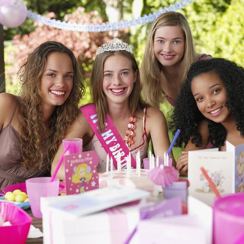 Birthday Sash and Crown for Women Girls, Happy Birthday Tiara & Sash Set, Rhinestone Birthday Headband, Birthday Decorations for Girls, Birthday Gifts for Women, Happy Birthday Accessories