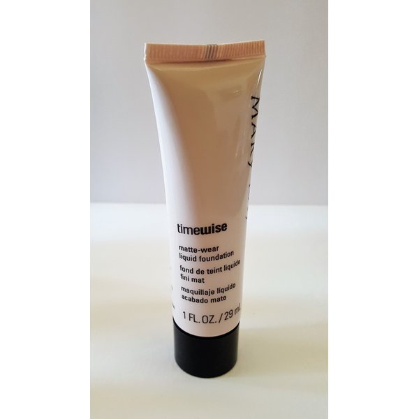 Mary Kay TimeWise Matte Wear Liquid Foundation Beige 4. New/No box.