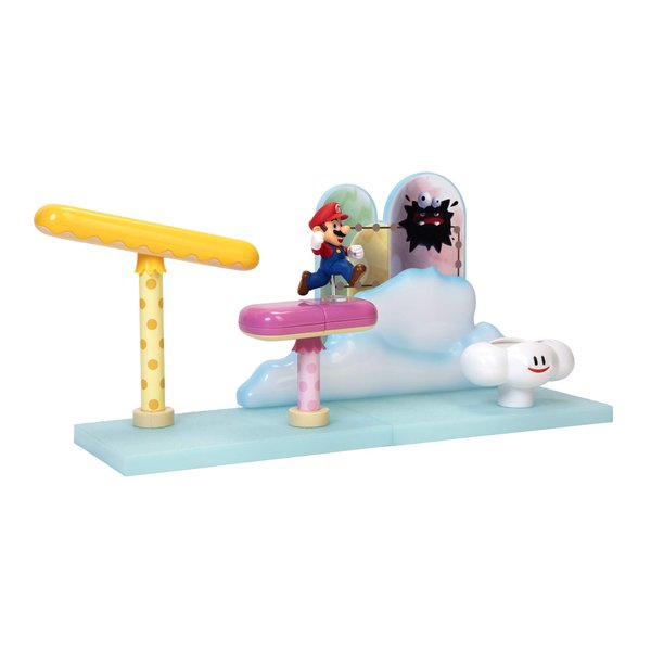 Super Mario Cloud World Diorama Set with 2.5" Running Mario Action Figure