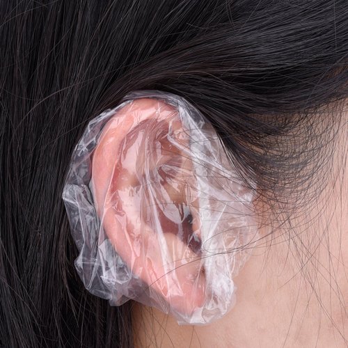 200 Pack Clear Disposable Ear Protectors Waterproof Ear Covers for Hair Dye, Shower, Bathing