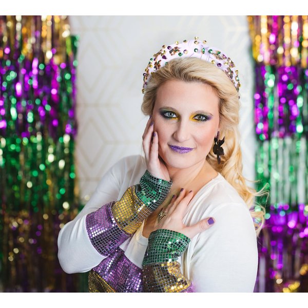 Mardi Gras Headbands for Women Fleur De Lis Headband Green Purple Gold Rhinestone Crystal Knotted Headband Mardi Gras Accessories Fat Tuesday Outfits Parade Pary Favors (Fleur De Lis 1 - White)