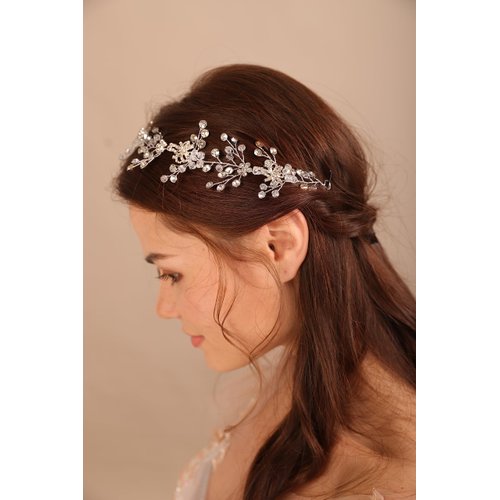 BERYUAN Silver Flower Crystal Headband Crystal Beads Hair Piece Silver Wedding Hair Accessories Bridal Heaband for Wedding for Brides Bridesmaid