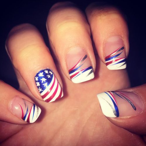 Vopintpy 4th of July Press on Nails Independence Day Fake Nails with French Tip Design Glossy Acrylic Glue on Nails Short Square Stick on Nails for Women DIY American Patriotic Manicure