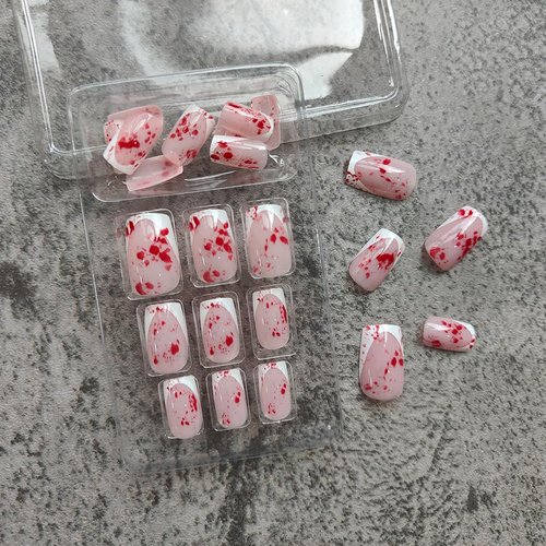 24Pcs Horror Gothic Press on Nails Short Square Halloween Fake Nails Scary Bloody Design French Tip False Nail Full Cover Glue on Nails Bleeding Acrylic Nails Halloween Nail Art Decorations for Women