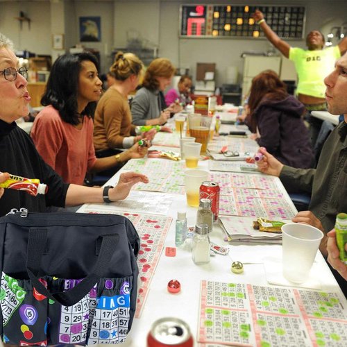 Bingo Dauber Bag Bingo Bags with Pockets on Clearance Bingo Accessories for Women Carry Storage Bag Gifts for Bingo Game Lovers Tote Bag for Bingo Markers (Black)