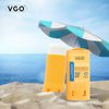 VGO Clear Sunscreen Stick Spf 50+ Provides Broad Spectrum UVA/UVB Protection with a Lightweight Formula - Ideal for Both Face & Body, Equipped with Hands-Free Application Convenience.