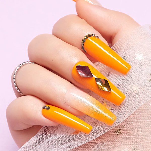 Makartt Gel Top Coat and Base Coat Set, No Wipe Top Coat Shine Finish Soak Off Gel Base Top Coat Long Lasting LED Nail Lamp Gel for Gel Nail Polish Salon Quality Nail Manicure Gifts, 2pcs 10ML