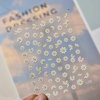 Flower Nail Art Stickers Decals Cute Daisy Embossed Nail Stickers Cute White Daisy Floral Petals Design Self-Adhesive Nail Decals Jelly Nails Manicure Slider for Summer Nail Art Decorations Supplies