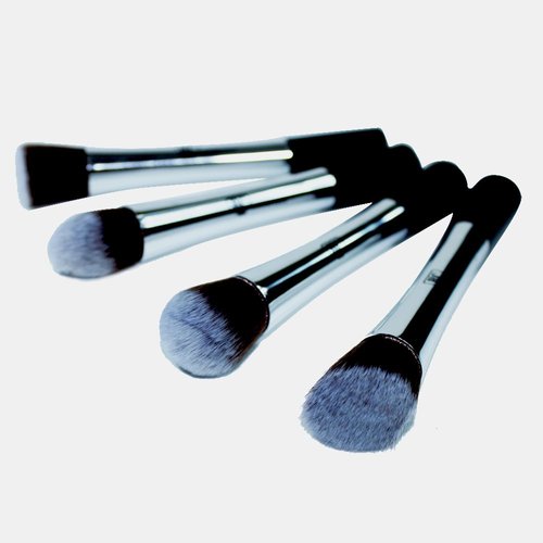 Premium Platinum Kabuki Brush Set From Royal Care Cosmetics