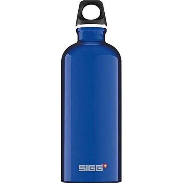 SIGG - Aluminum Water Bottle - Traveller Blue - Climate Neutral Certified - Suitable For Carbonated Beverages - Leakproof & Lightweight - BPA Free - 20 oz