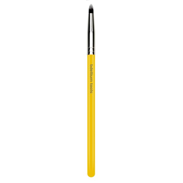 Bdellium Tools Professional Makeup Brush - Studio Series 716 Smoky Eyeliner - With Soft Synthetic Fibers, For Thick Lining (Yellow, 1pc)