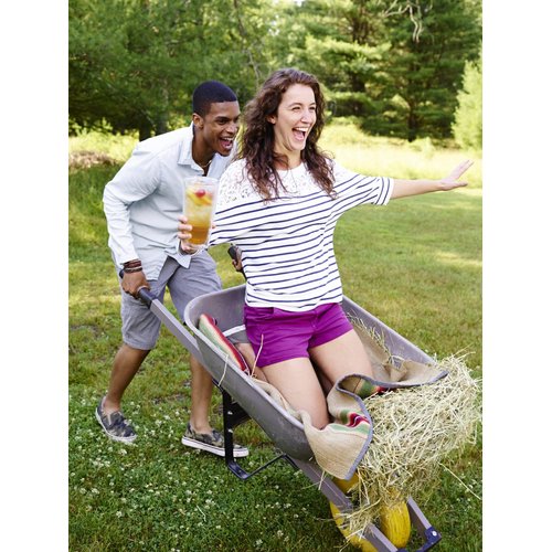 Tervis Clear & Colorful Tabletop Made in USA Double Walled Insulated Tumbler Travel Cup Keeps Drinks Cold & Hot, 24oz, Clear