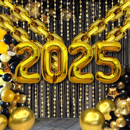 New Years Eve Party Supplies 2025:40in 2025 Balloons, Black Gold Graduation Party Decorations with Gold Chain Balloons are Perfect for your New Years Decor
