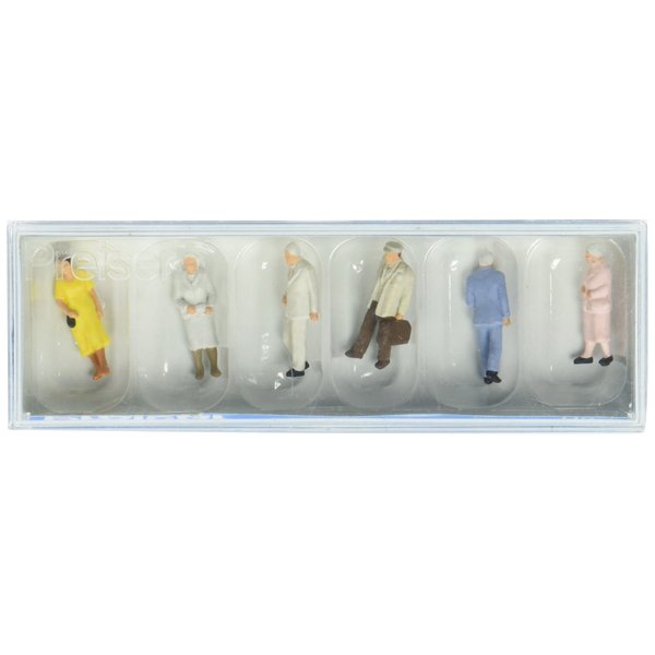 Preiser 14116 Passers by Package(6) HO Model Figure