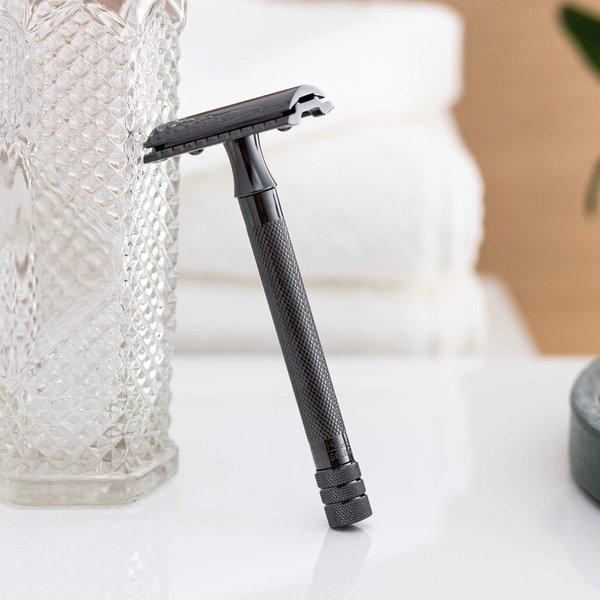 Merkur Double Edge Safety Razor, Straight Cut, Extra Long Handle, Black PVD Coated, 1 ct.